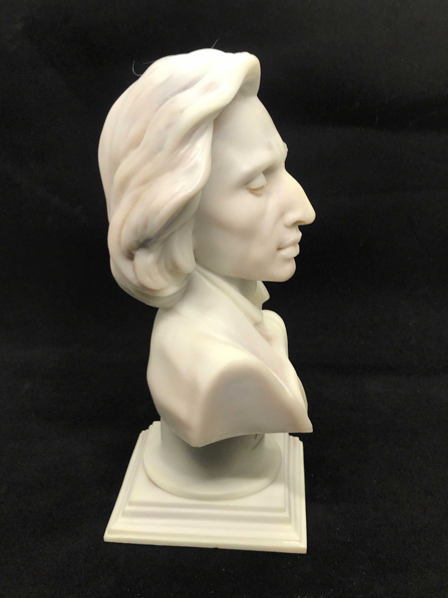 Frederic Chopin bust