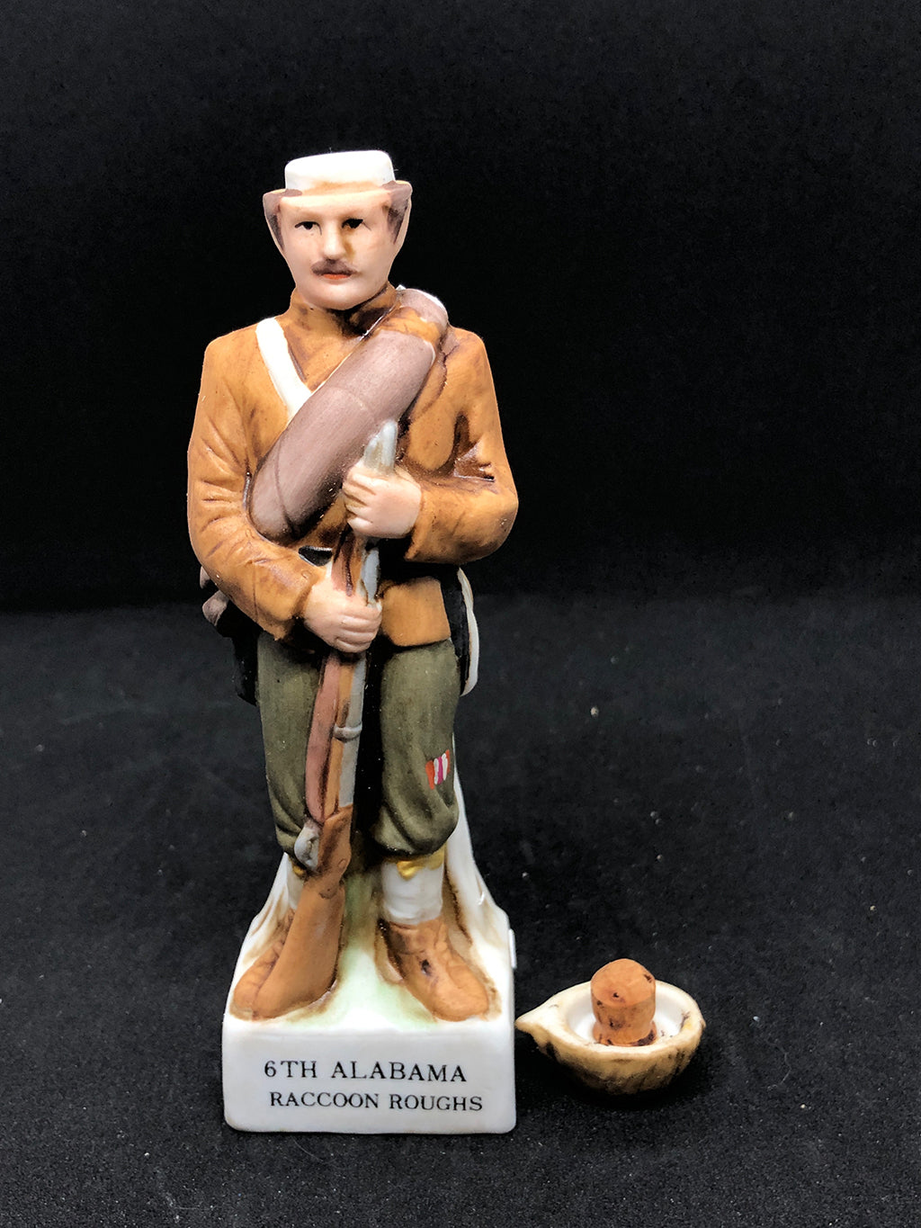6TH ALABAMA RACCOON ROUGHS 2oz Decanter (RARE)
