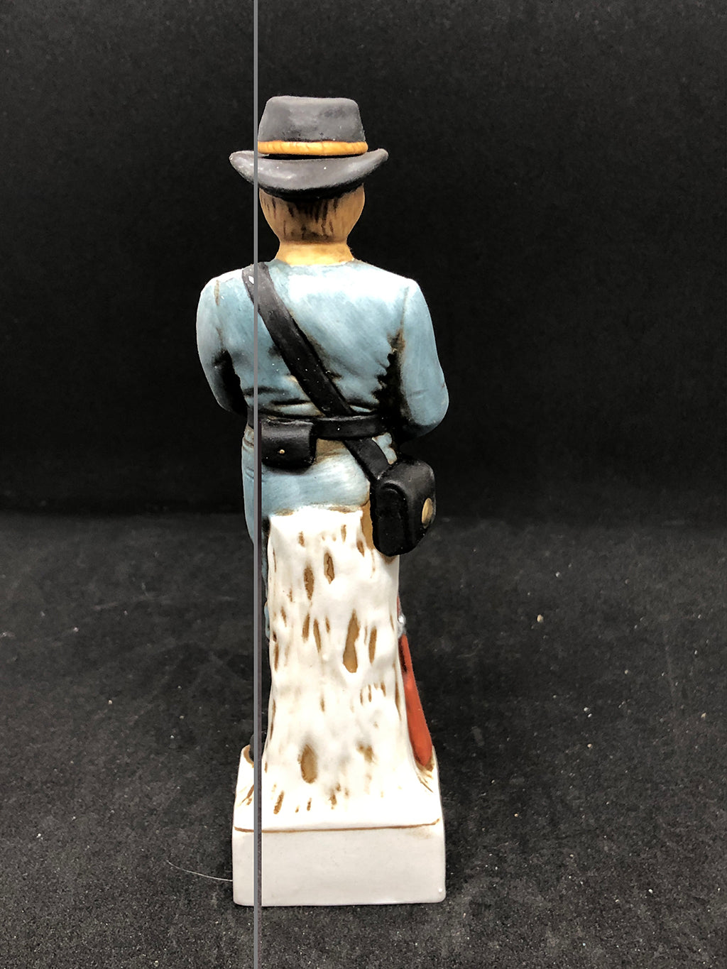 MOSBY'S RANGER 2oz Decanter Mini Soldier (1975)