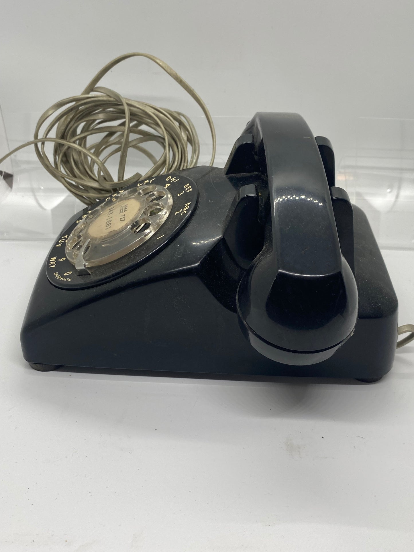AT&T ROTARY PHONE,VINTAGE (1970?)