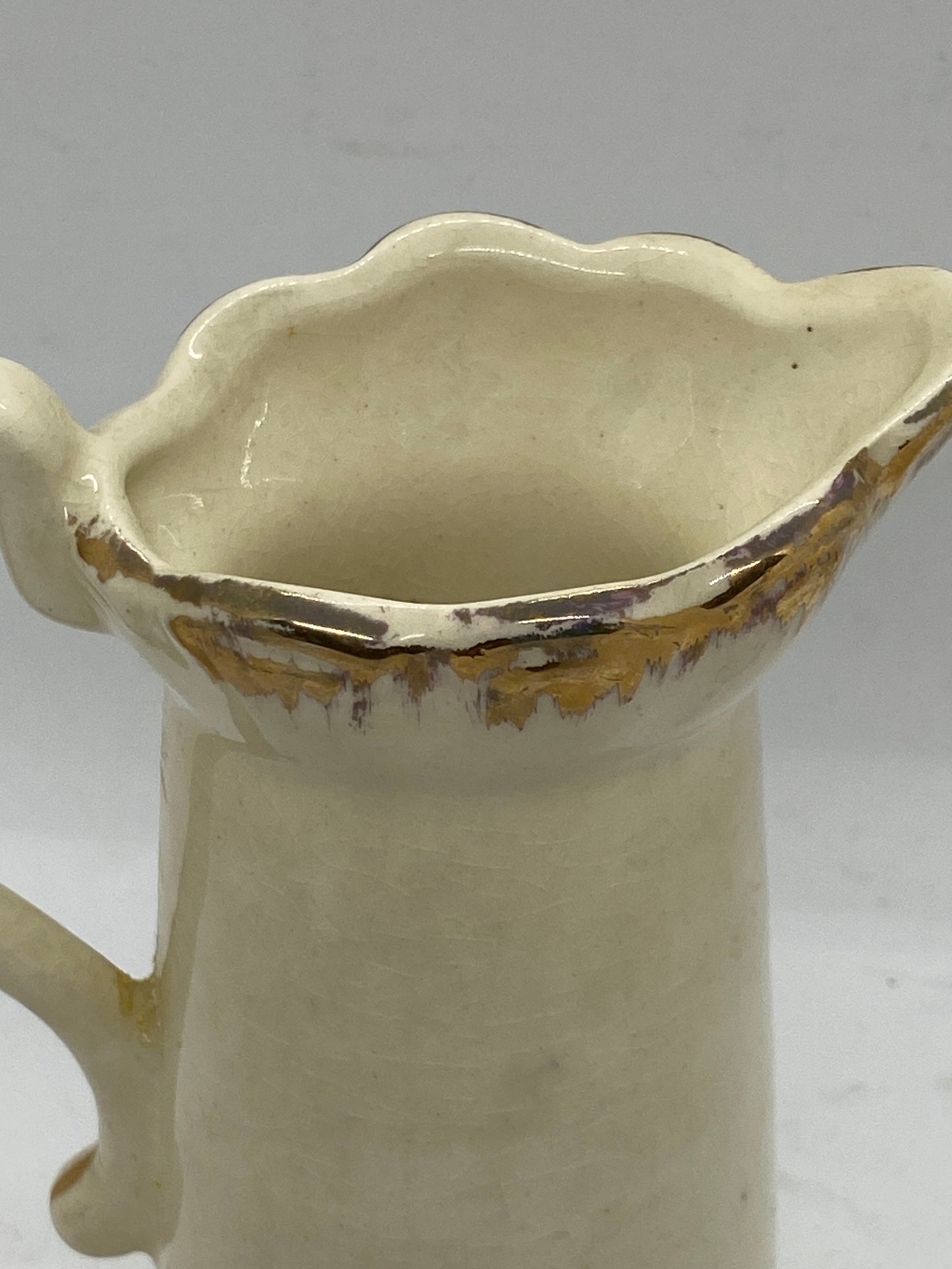 VINTAGE PORCELAIN PITCHER WITH JOHN F. KENNEDY AND JACKIE