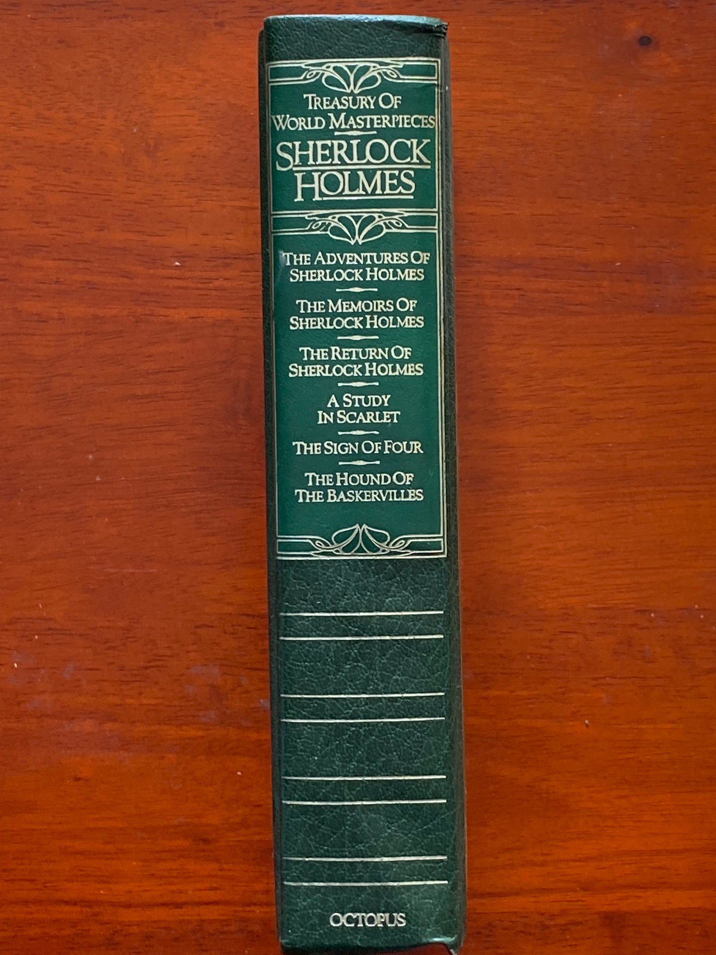 SIR ARTHUR CONAN DOYLE - THE CELEBRATED CASES OF SHERLOCK HOLMES