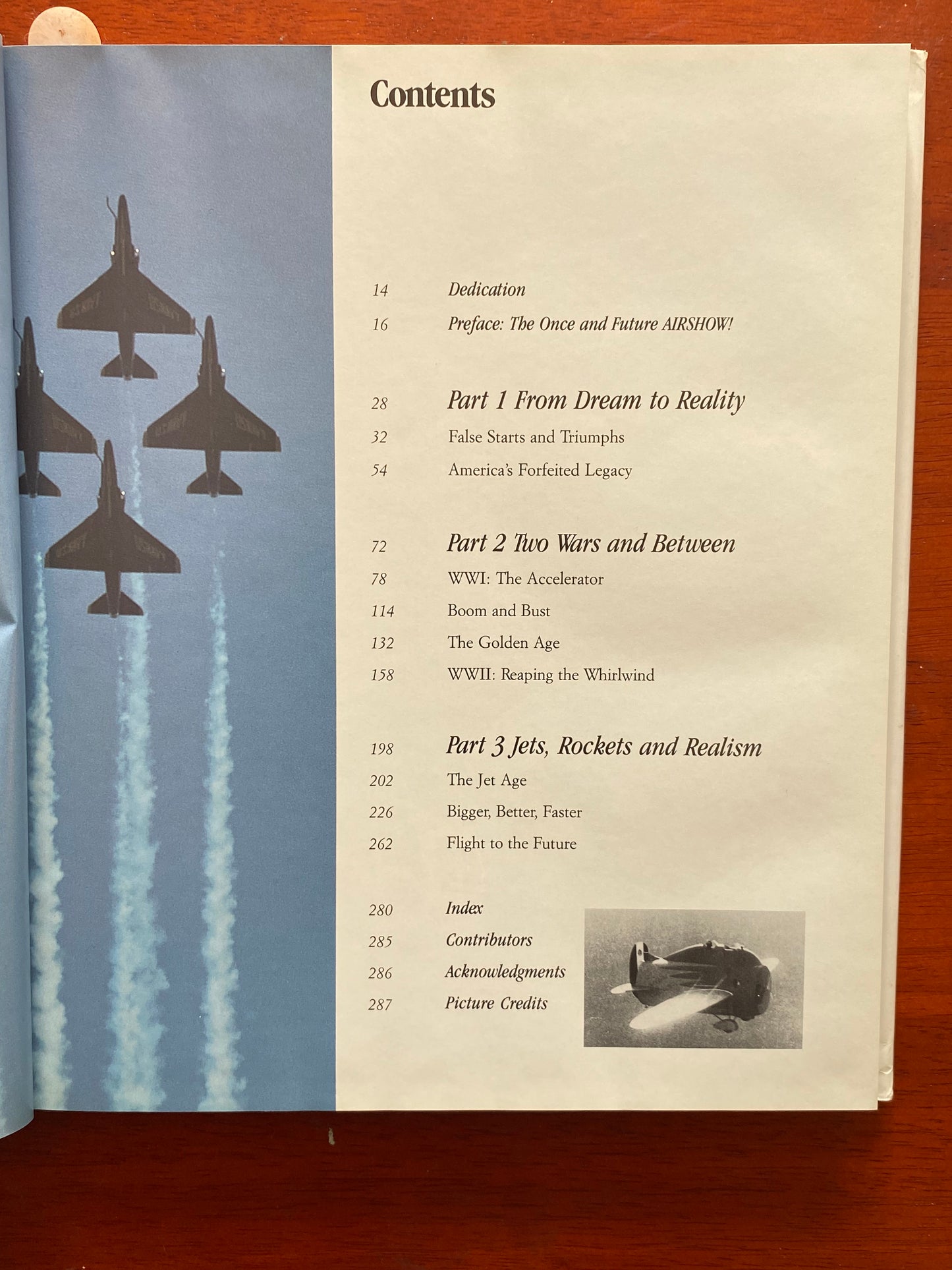 THE SMITHSONIAN BOOK OF FLIGHT